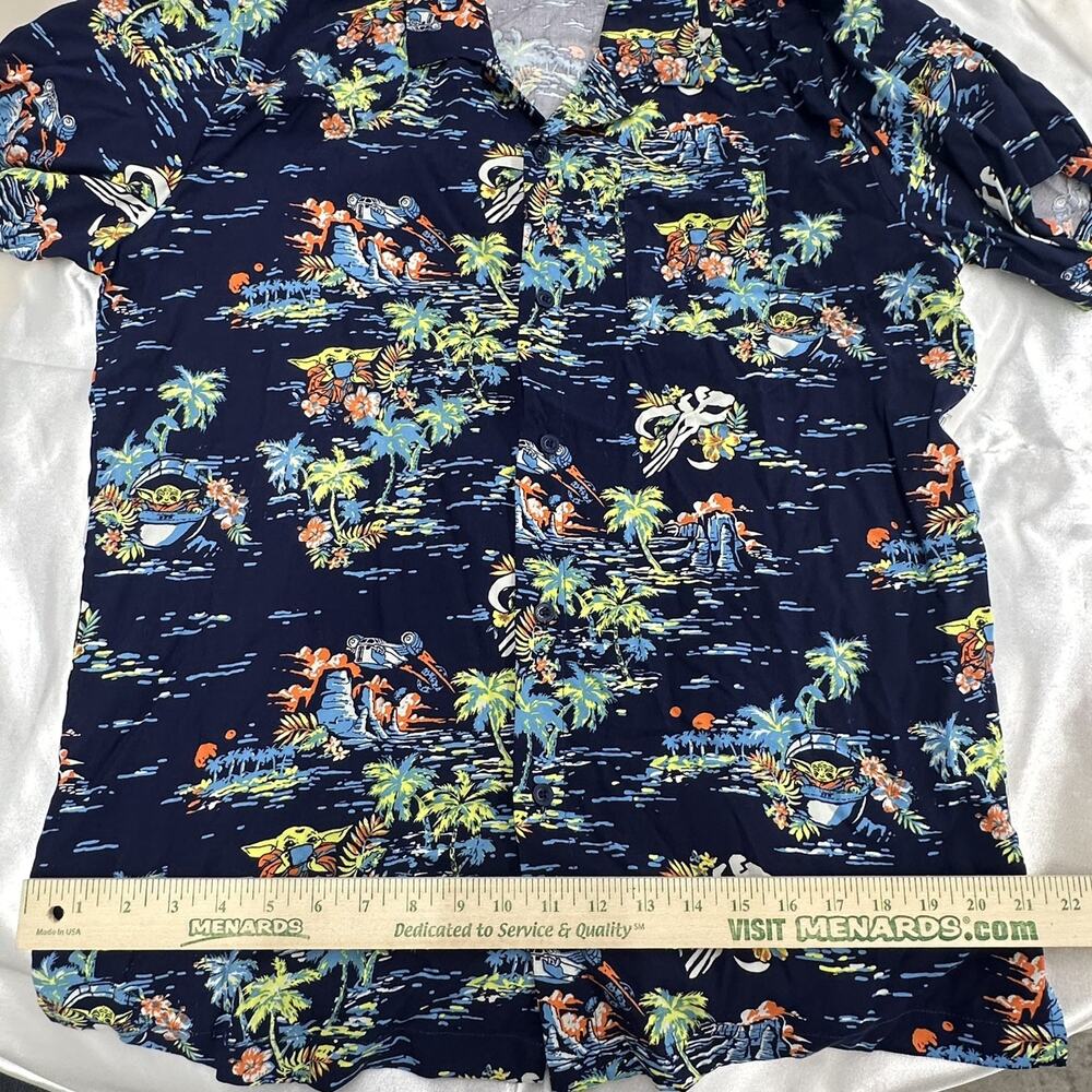 NWT-Star Wars Baby Yoda Hawaiian Button Up Shirt Men's Large Palm Trees - Picture 9 of 15